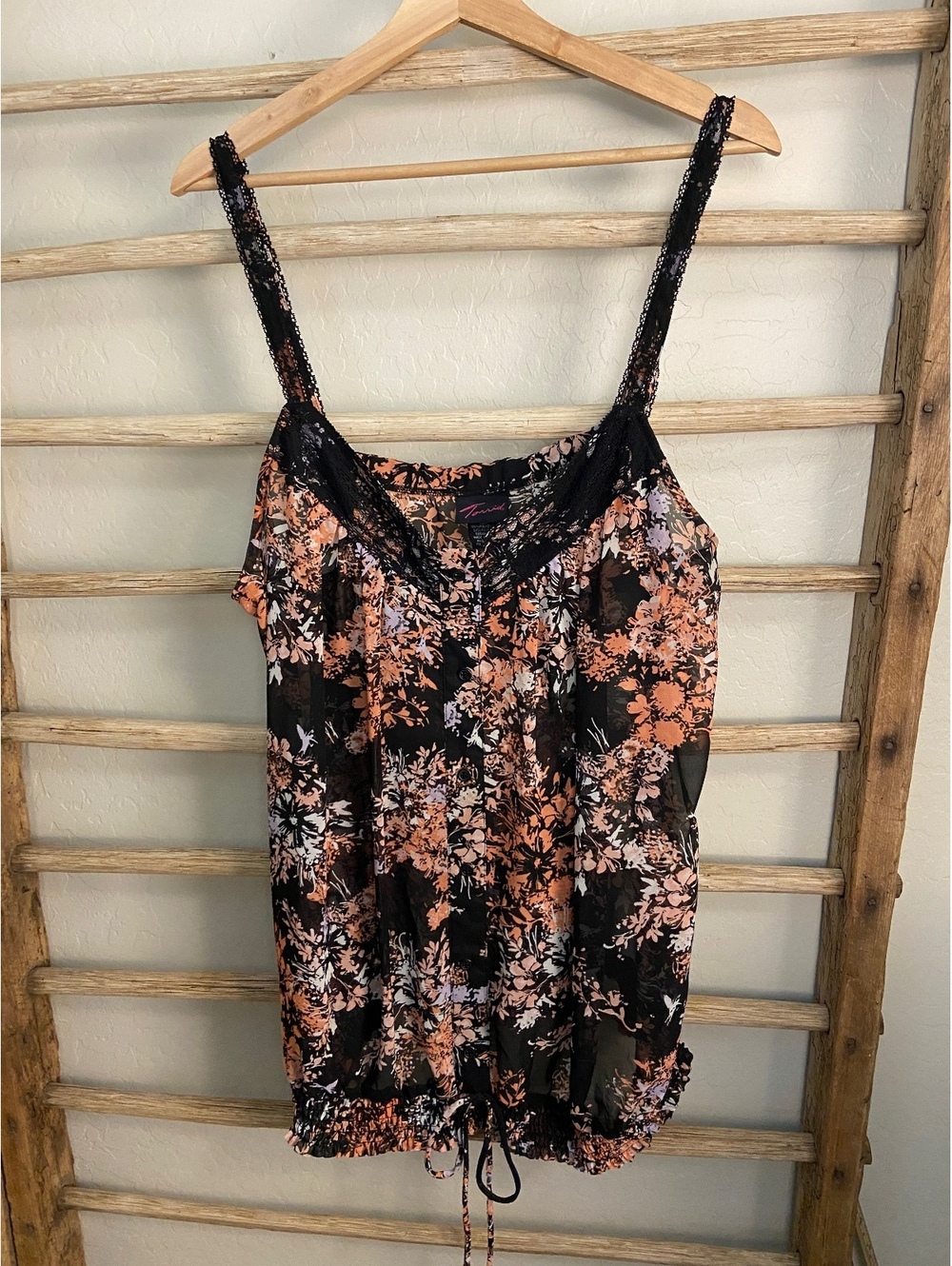 Torrid Floral Print Black and Orange Sleeveless Lace Trim Camisole Top Size 2